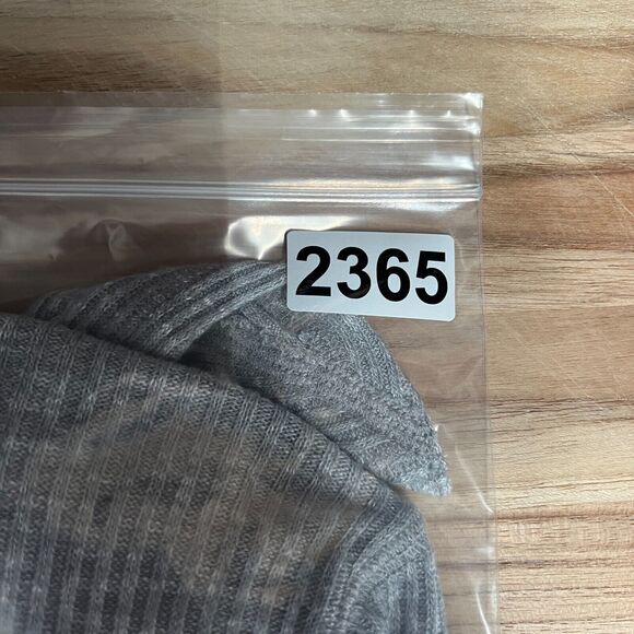 Abercrombie and Fitch Top Womens M Ribbed Gray Cropped Long Sleeve Basic Capsule - Picture 6 of 6